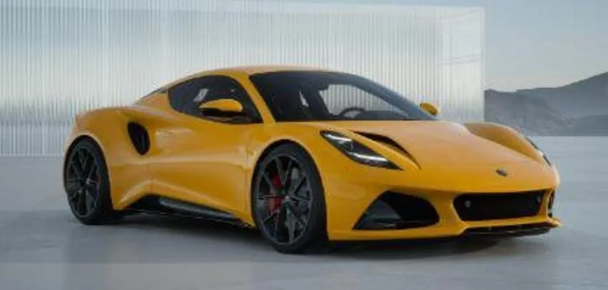 Lotus Emira nuova a Novara (3)