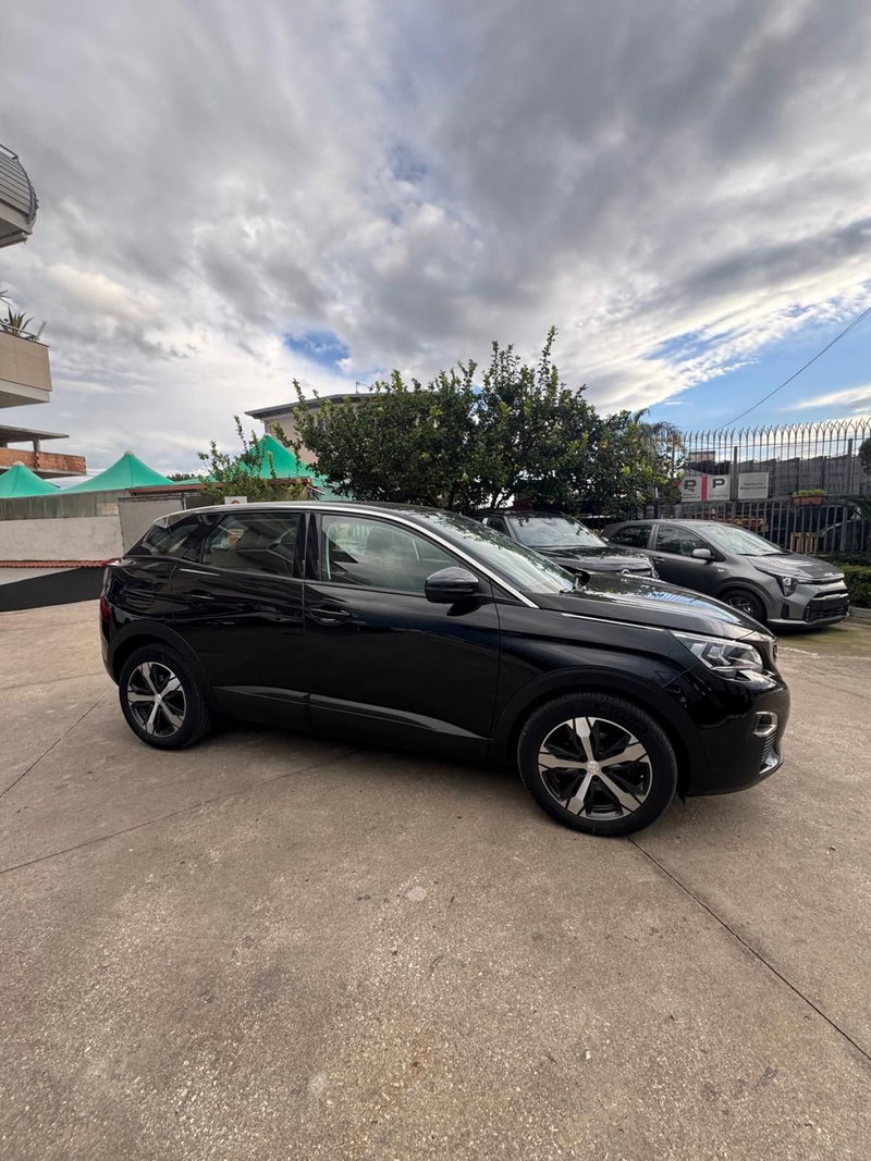 Peugeot 3008 usata a Caserta (7)