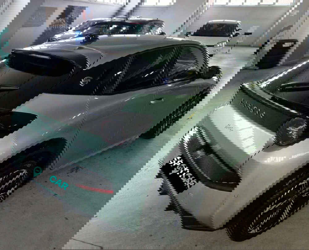 Lancia Ypsilon usata a Terni (4)