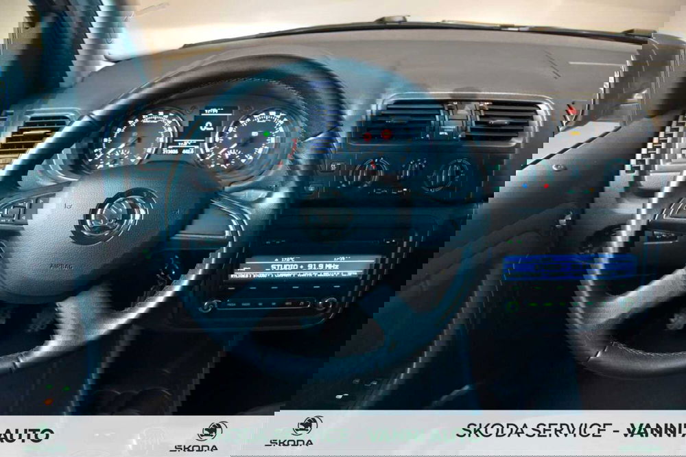 Skoda Roomster usata a Verona (11)