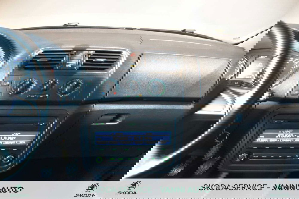 Skoda Roomster usata a Verona (12)