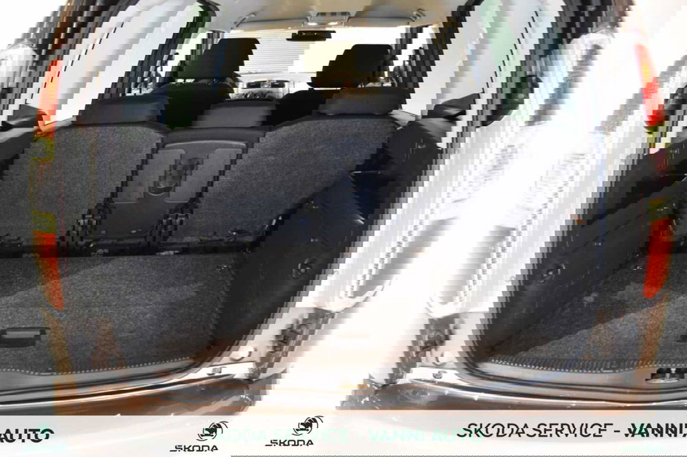 Skoda Roomster usata a Verona (15)