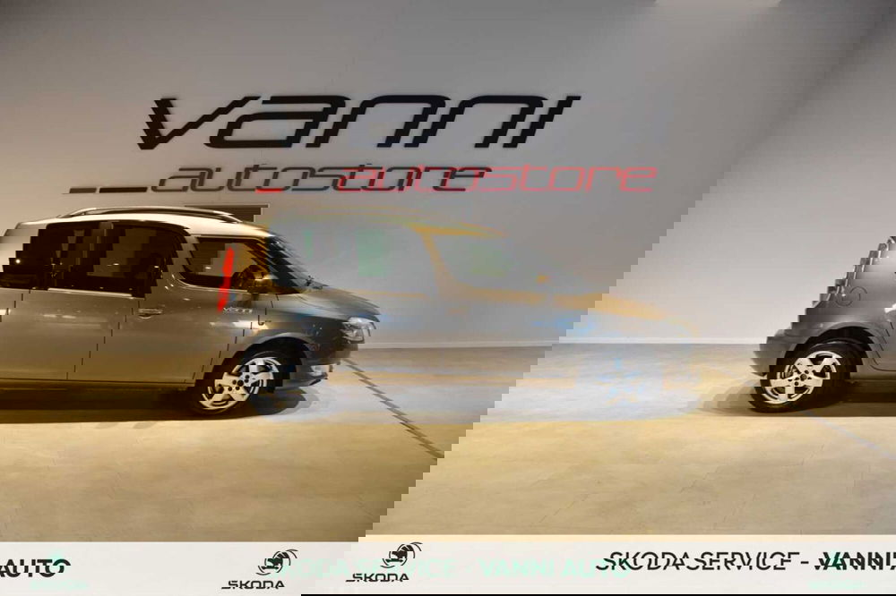 Skoda Roomster usata a Verona (3)
