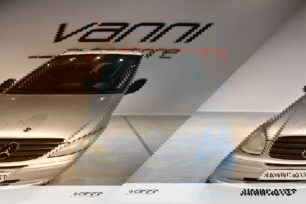 Mercedes-Benz Viano usata a Verona (3)