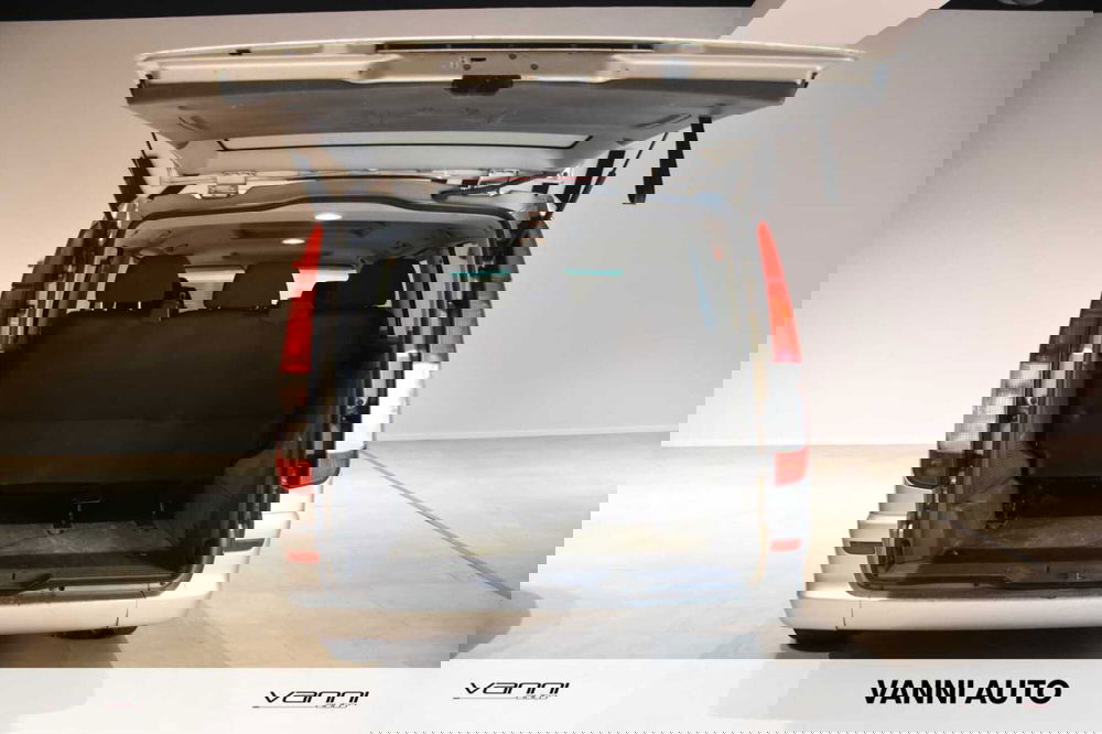 Mercedes-Benz Viano usata a Verona (6)