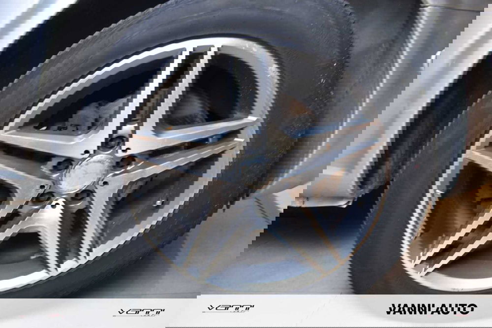 Mercedes-Benz Viano usata a Verona (7)