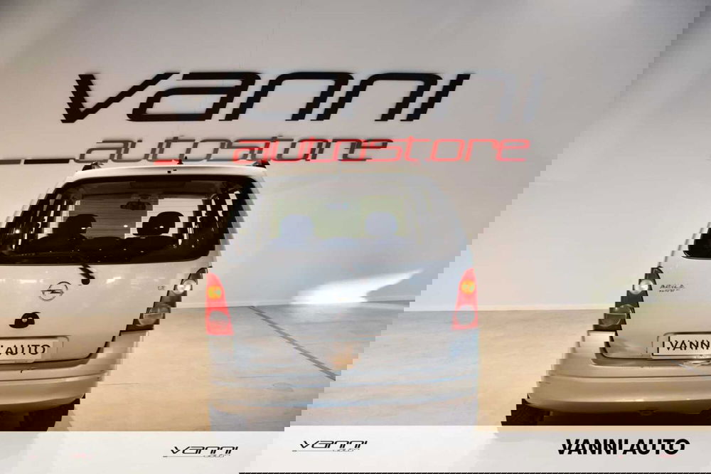 Opel Agila usata a Verona (3)