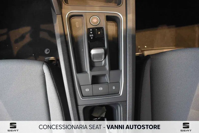 SEAT Leon ST nuova a Verona (13)