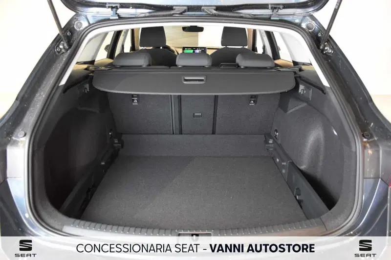 SEAT Leon ST nuova a Verona (6)