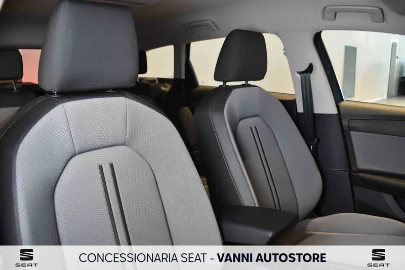 SEAT Leon ST nuova a Verona (8)