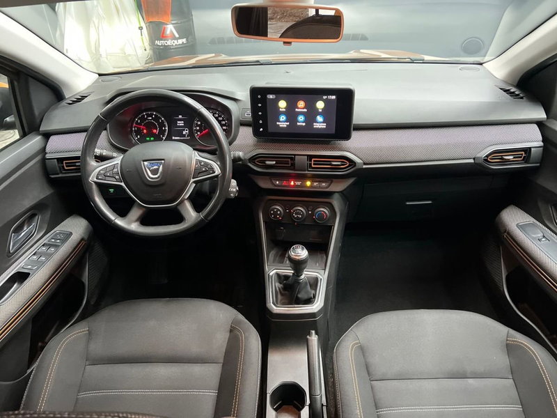 Dacia Sandero usata a Roma (12)