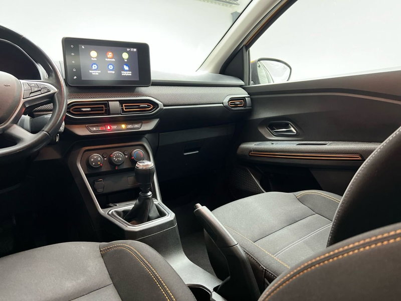 Dacia Sandero usata a Roma (13)