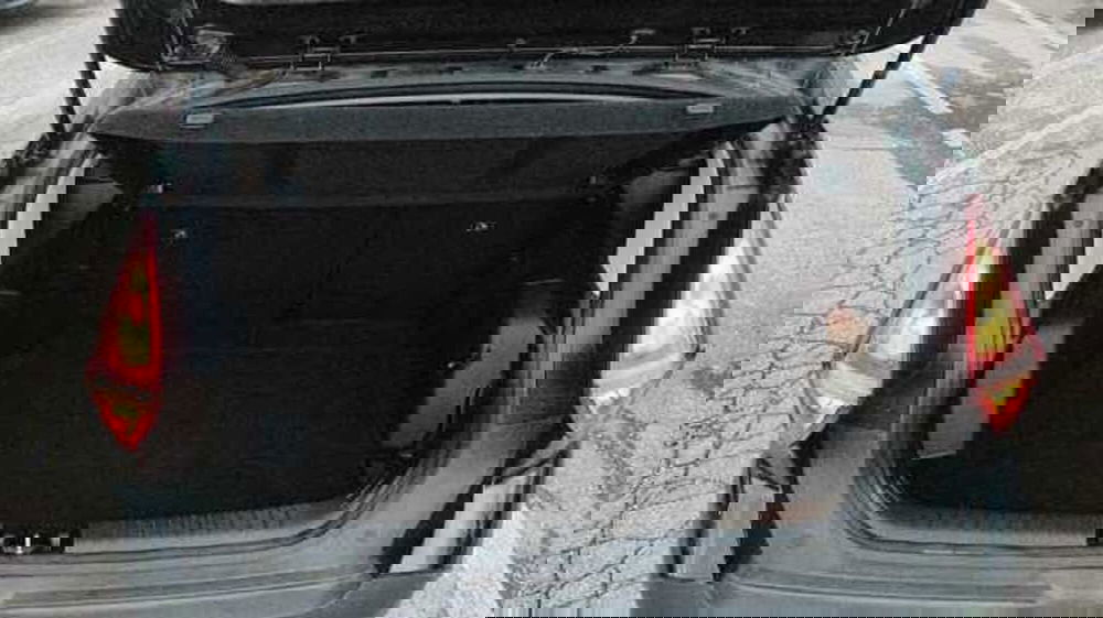 Hyundai Bayon usata a Firenze (8)