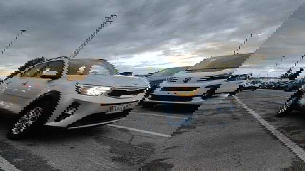 Kia Stonic usata a Firenze (13)