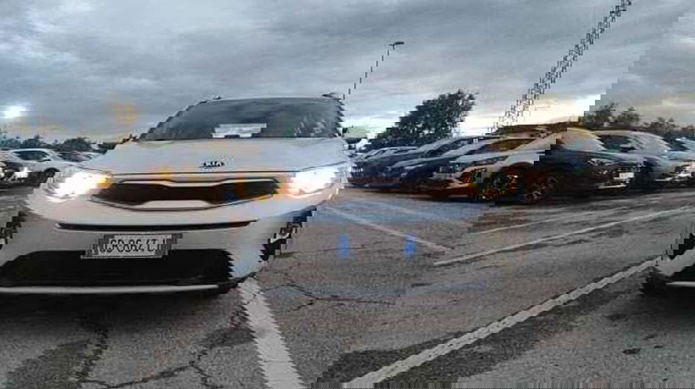 Kia Stonic usata a Firenze (14)