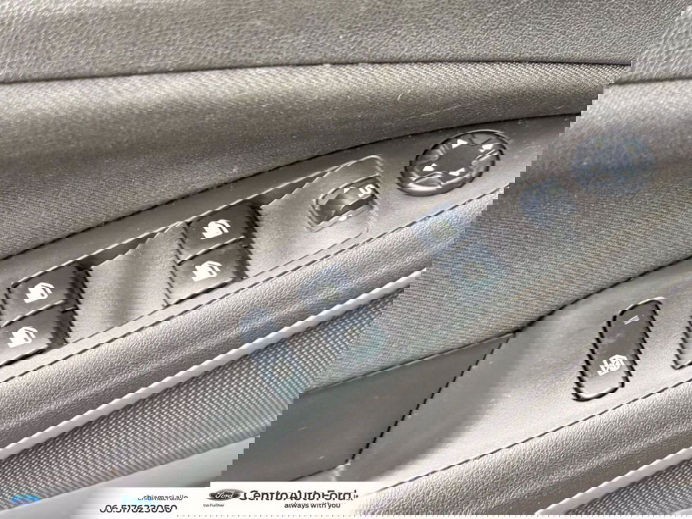 Opel Crossland usata a Roma (19)