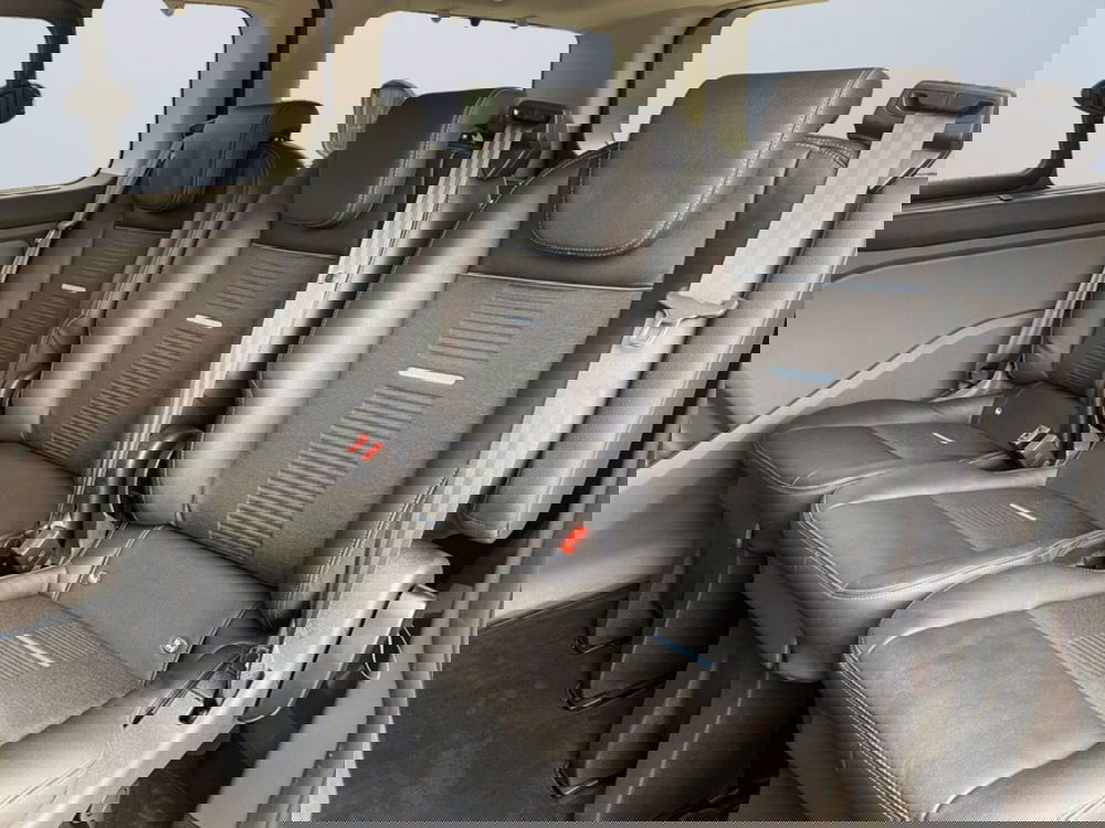 Ford Tourneo Custom usata a Milano (10)