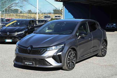 Renault Clio TCe 90 CV 5 porte Techno del 2024 usata a Pianezza