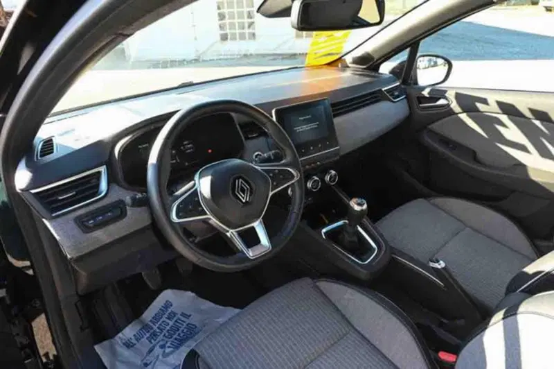Renault Clio usata a Torino (12)