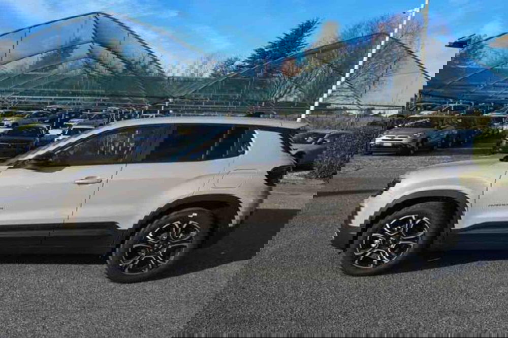 Jeep Avenger nuova a Torino (8)