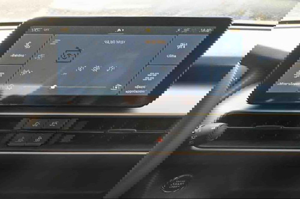 Jeep Avenger nuova a Torino (18)