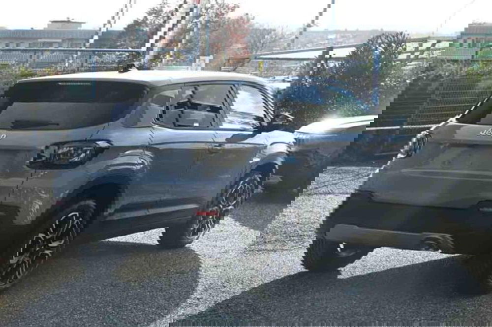 Jeep Avenger nuova a Torino (5)