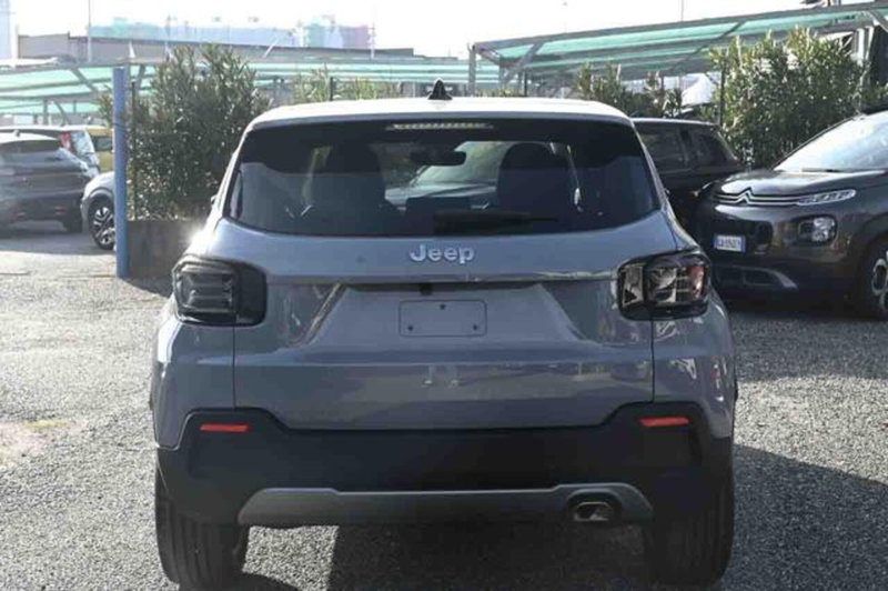 Jeep Avenger nuova a Torino (6)