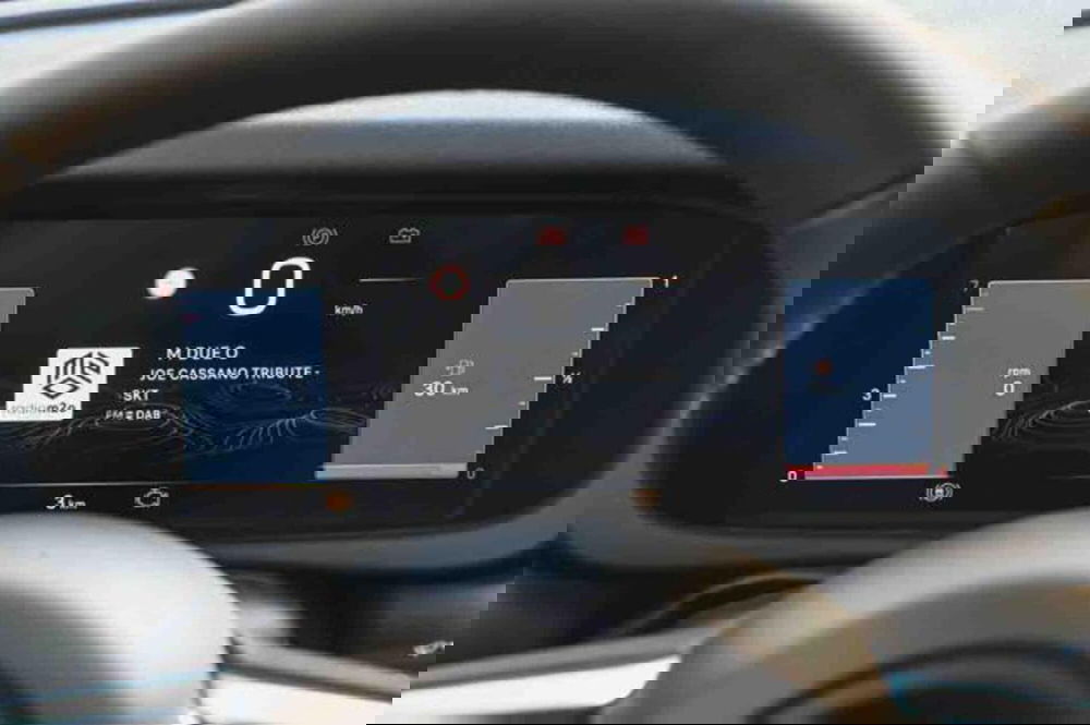 Jeep Avenger nuova a Torino (17)