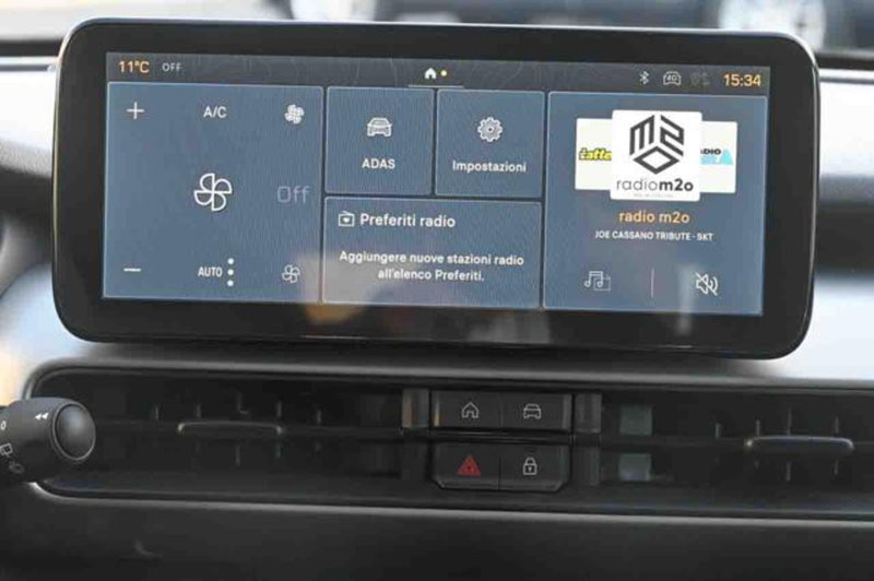 Jeep Avenger nuova a Torino (18)