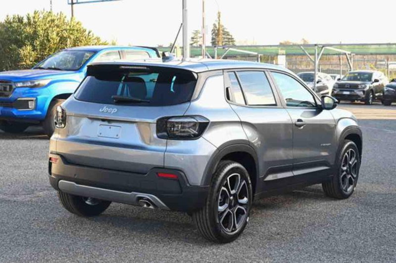 Jeep Avenger nuova a Torino (5)