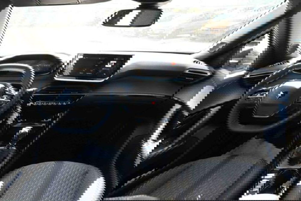 Peugeot 2008 nuova a Torino (11)