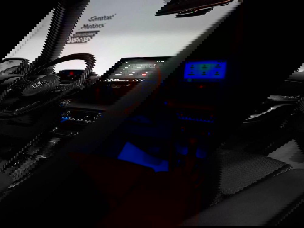 Toyota Yaris Cross usata a Torino (14)