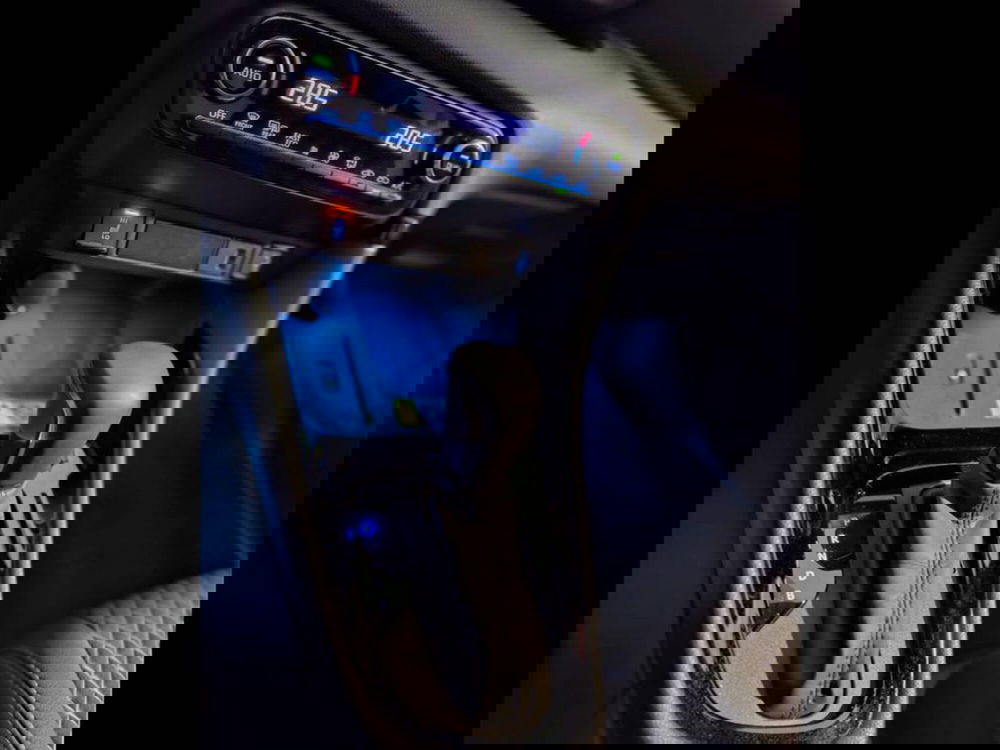 Toyota Yaris Cross usata a Torino (9)