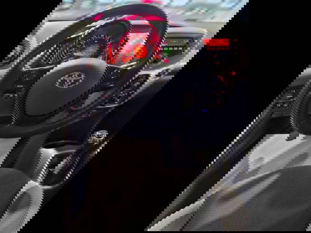 Toyota Aygo usata a Torino (9)