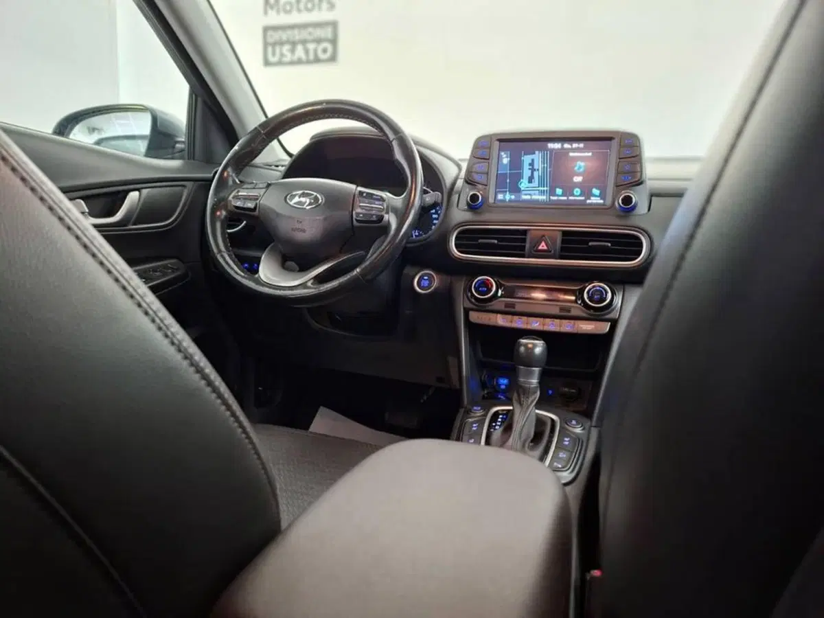 Hyundai Kona usata a Torino (10)