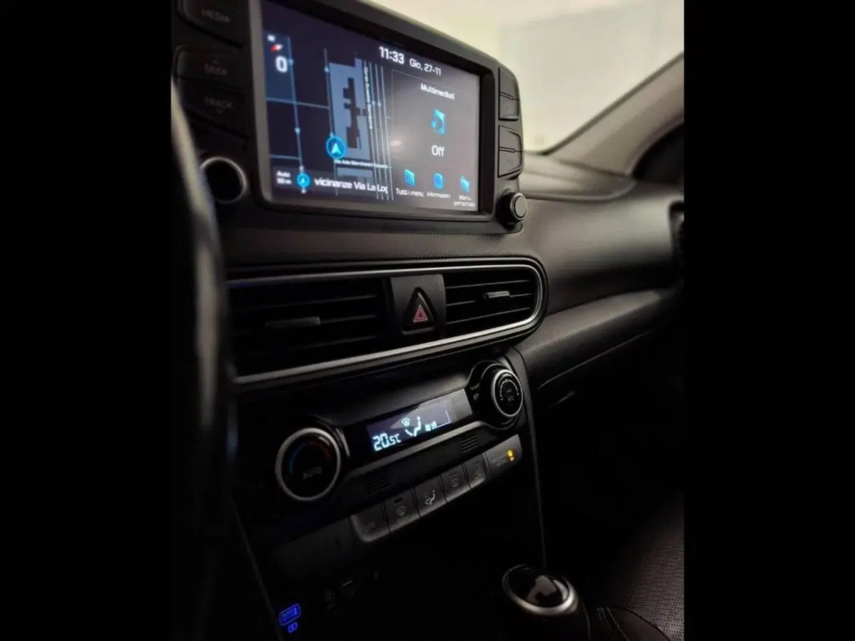 Hyundai Kona usata a Torino (8)