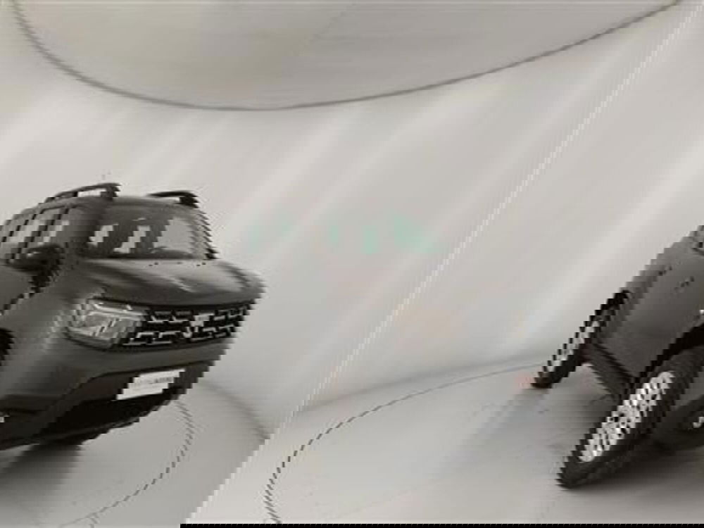 Dacia Duster usata a Bari (11)