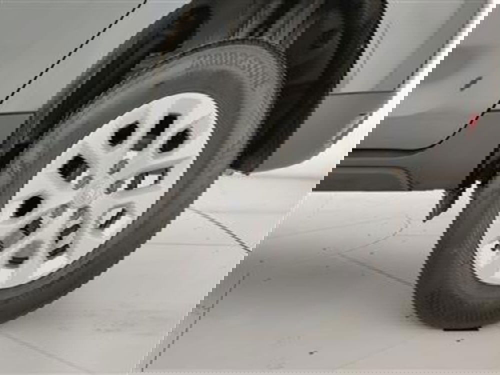 Dacia Duster usata a Bari (12)