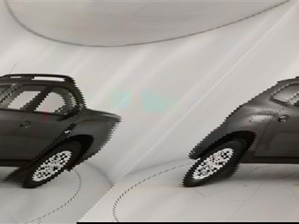 Dacia Duster usata a Bari (9)