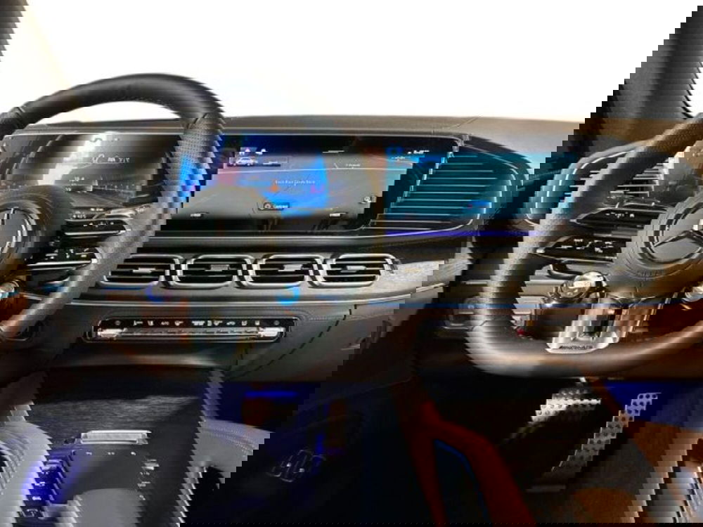 Mercedes-Benz EQE SUV nuova a Bologna (14)