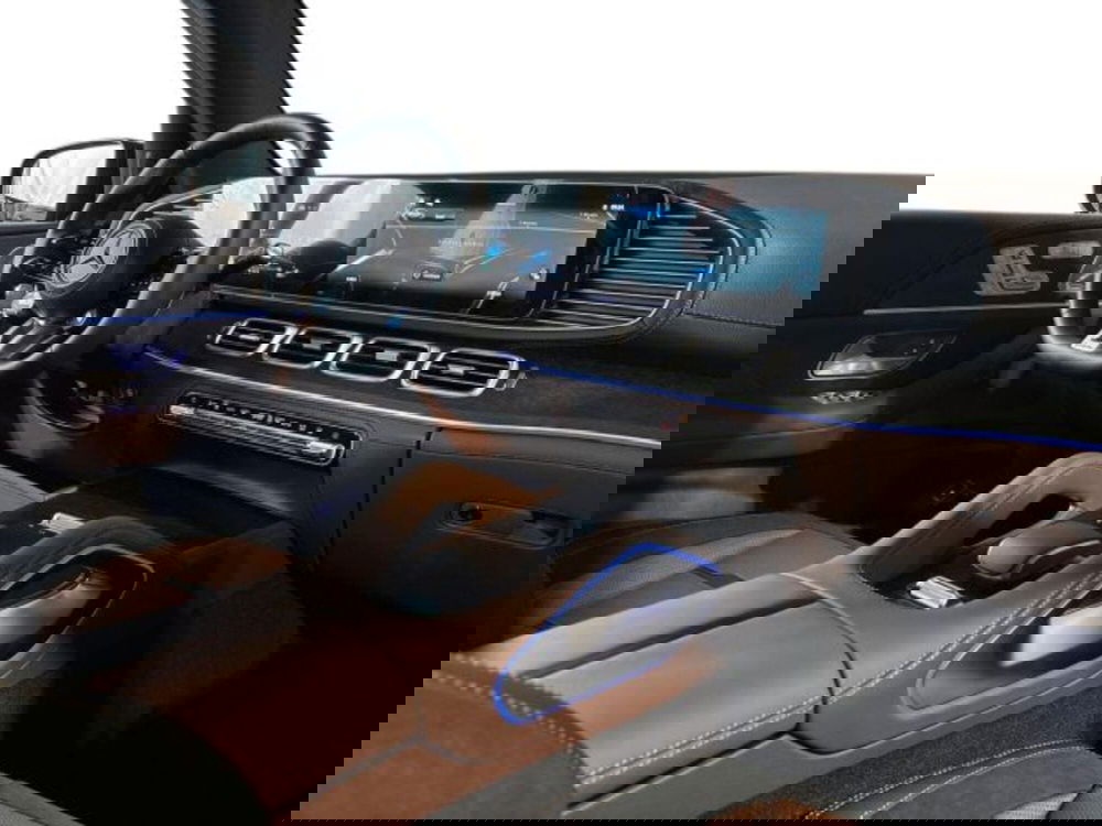 Mercedes-Benz EQE SUV nuova a Bologna (15)