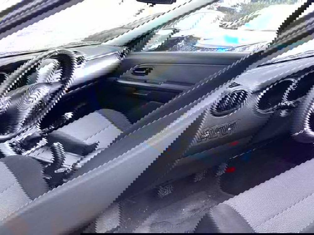 Suzuki Grand Vitara usata a Roma (14)