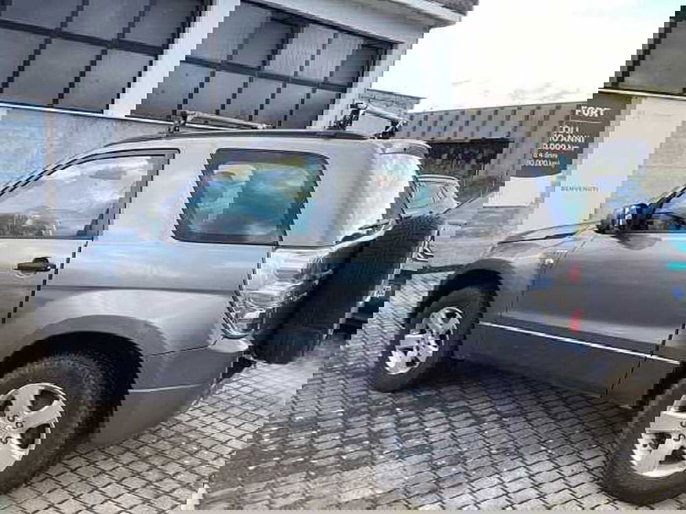 Suzuki Grand Vitara usata a Roma (4)