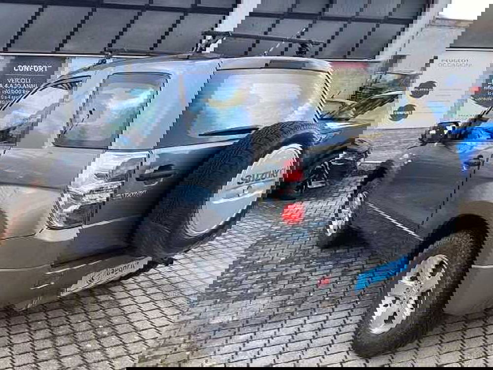 Suzuki Grand Vitara usata a Roma (6)