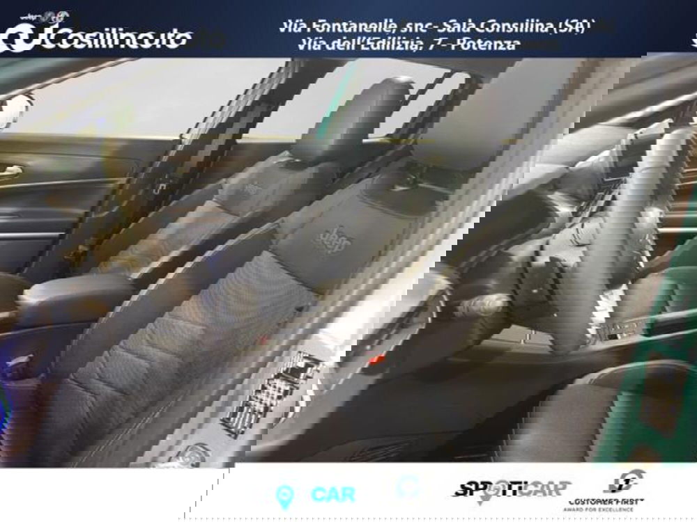 Jeep Avenger usata a Salerno (9)