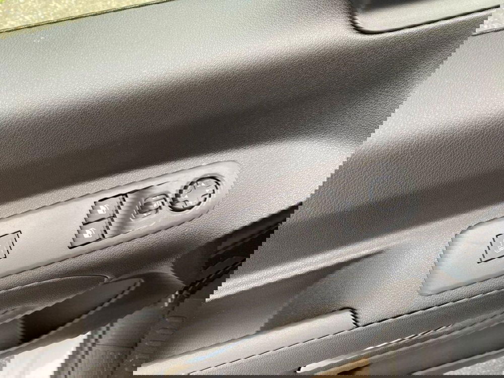 Peugeot Partner Furgone nuova a Torino (14)