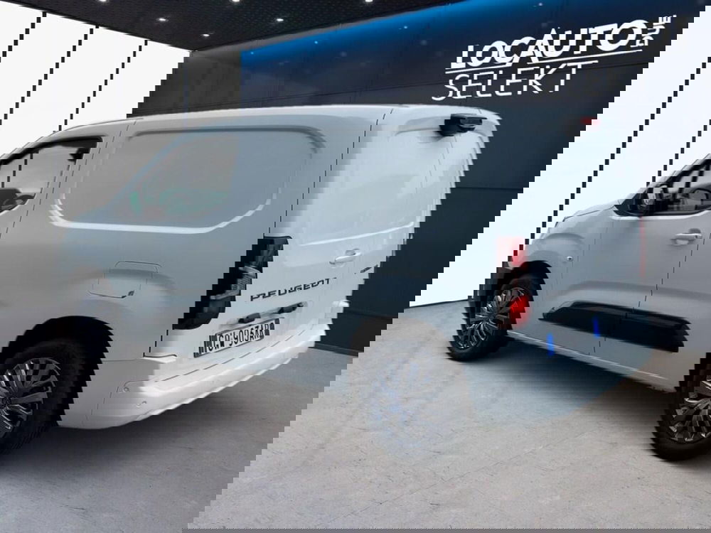 Peugeot Partner Furgone nuova a Torino (5)