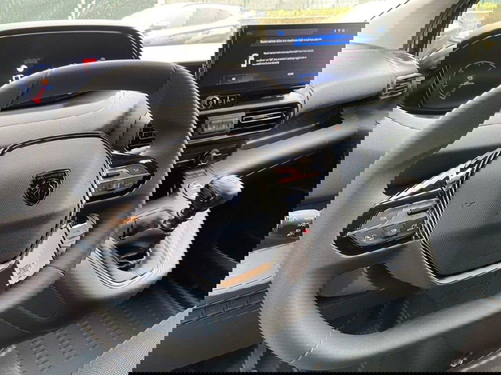 Peugeot Partner Furgone nuova a Torino (6)