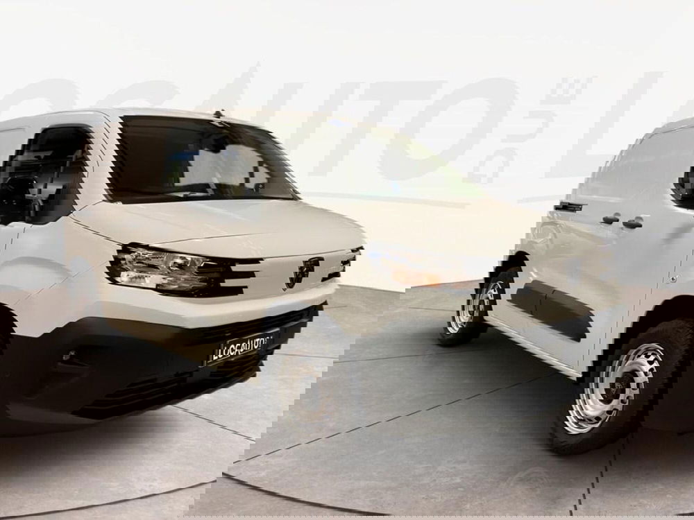 Peugeot Partner Furgone nuova a Torino (3)