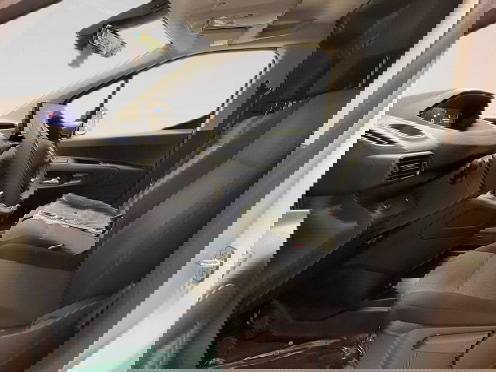 Peugeot Partner Furgone nuova a Torino (7)